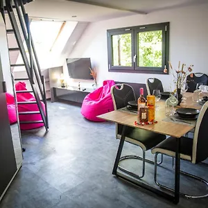Appartement Bienvenue Dans Le Violine 2 A 6 Couchages, Cholonge